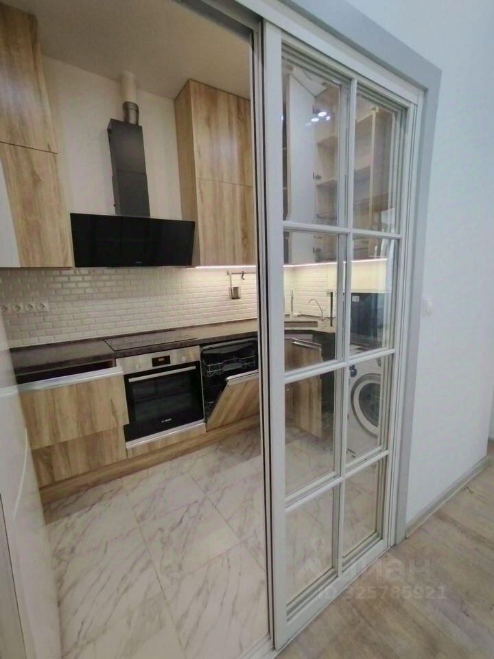 Продажа 2-комн квартиры на вторичном рынке улица Бутлерова, 7Б