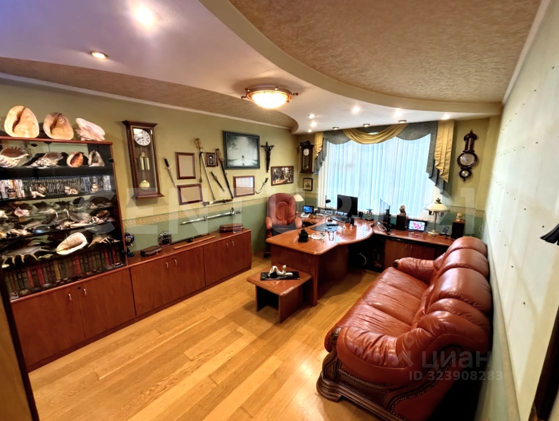 Продажа 4-комн квартиры на вторичном рынке Пролетарский проспект, 3