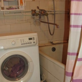 Продажа 3-комн квартиры на вторичном рынке Рапполово, Центральная улица,  д. 12