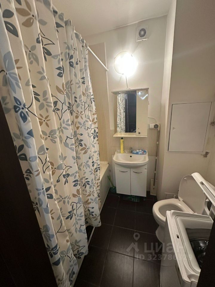 Продажа 1-комн квартиры на вторичном рынке Лесной Городок пгт, улица Грибовская, 4