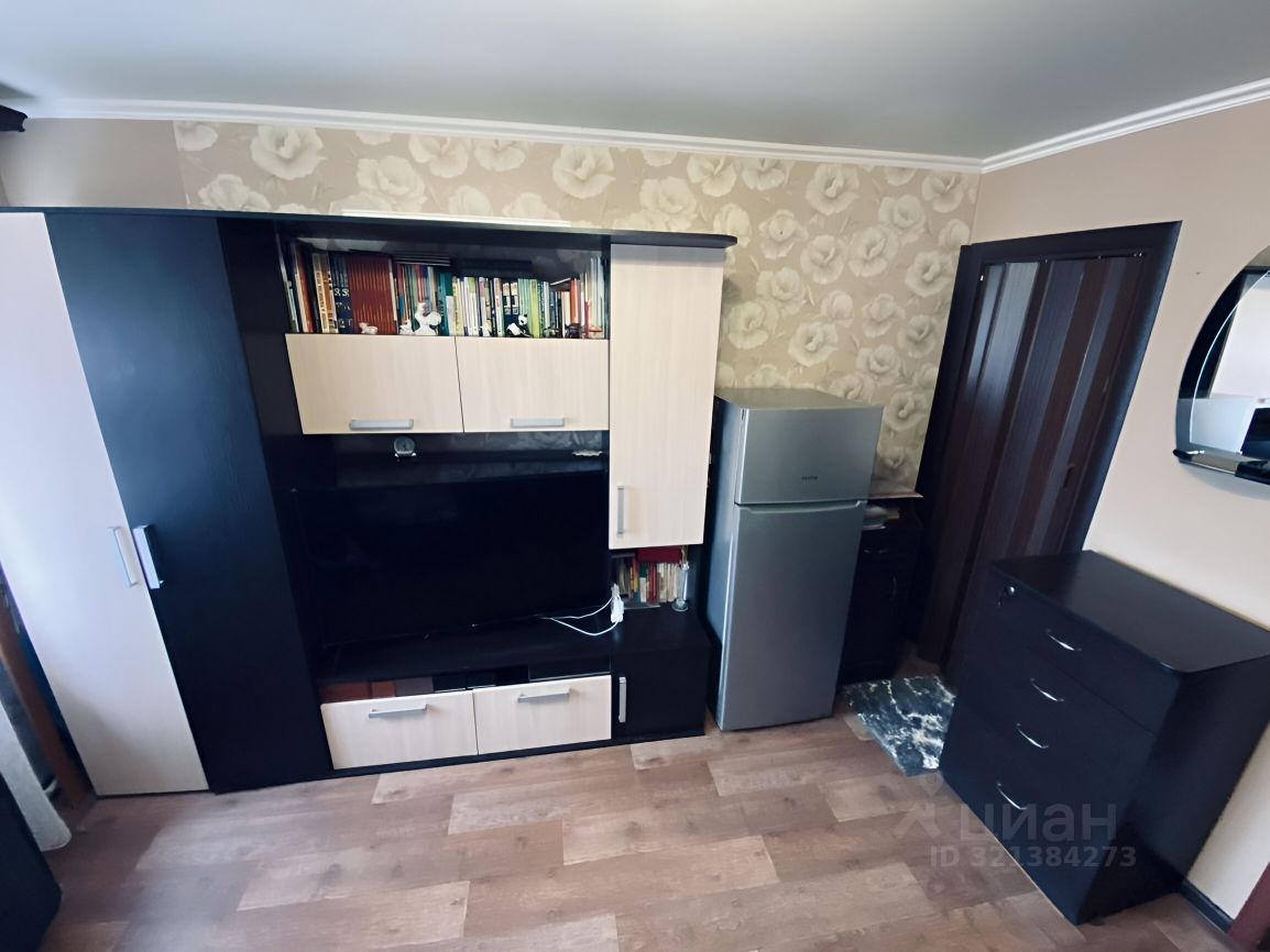 Продажа 1-комн квартиры на вторичном рынке Южный мкр, улица Ленина,  д. 25А