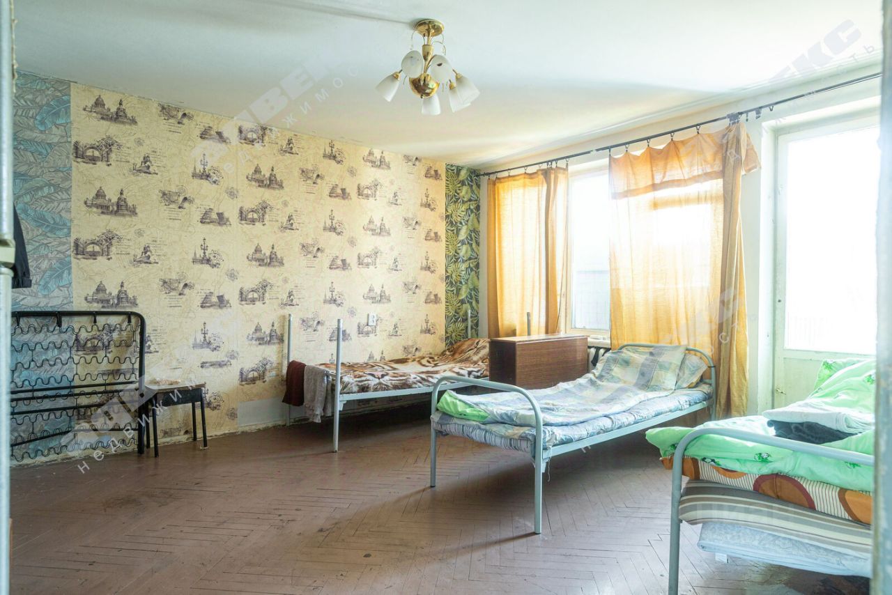 Продажа 3-комн квартиры на вторичном рынке Витебский проспект, 41К2