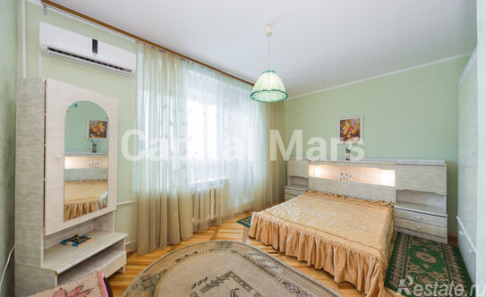 Аренда 3-комн квартиры на вторичном рынке Каменщики Б. ул,  д. 15