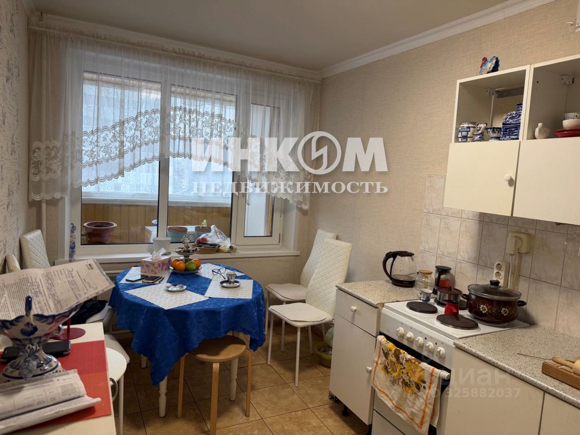 Продажа 1-комн квартиры на вторичном рынке Красносельская М. ул,  д. 14