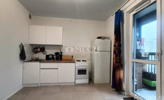 Продажа 1-комн квартиры на вторичном рынке ул Совхозная,  д. 10А,  к. 1