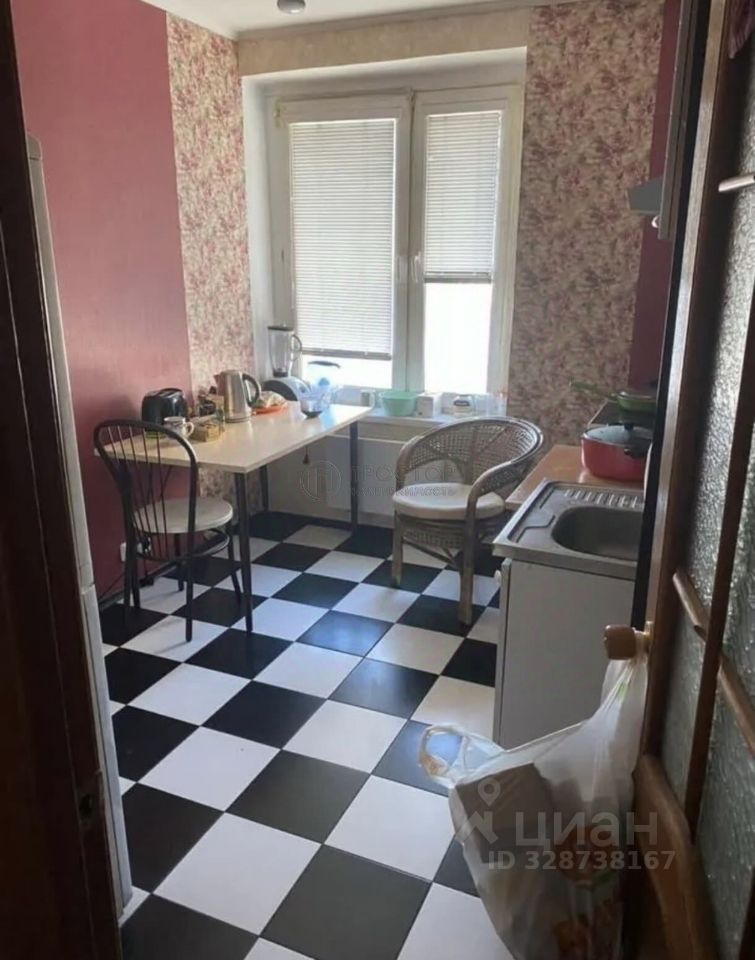 Продажа 3-комн квартиры на вторичном рынке Юрьевский переулок, 16К1