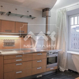 Продажа 3-комн квартиры на вторичном рынке Вязовая улица,  д. 13 к2