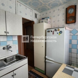 Продажа 3-комн квартиры на вторичном рынке ул Руднева,  д. 27,  к. 1