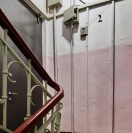 Продажа 4-комн квартиры на вторичном рынке Страстной бульвар,  д. 4 с4