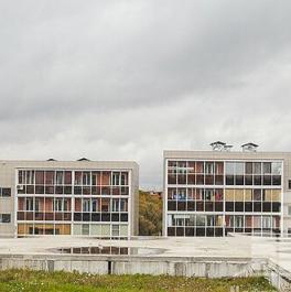 Продажа 2-комн квартиры на вторичном рынке Светлый бульвар,  д. 7 к1