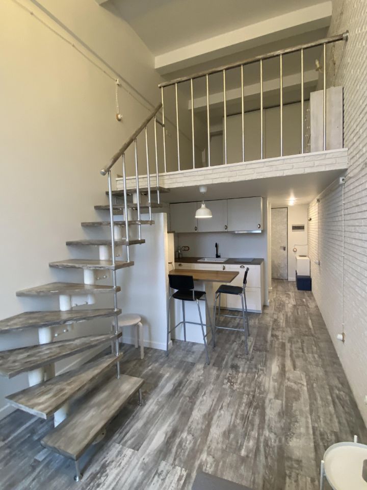 Аренда 2-комн квартиры на вторичном рынке Полярная улица, 31С1