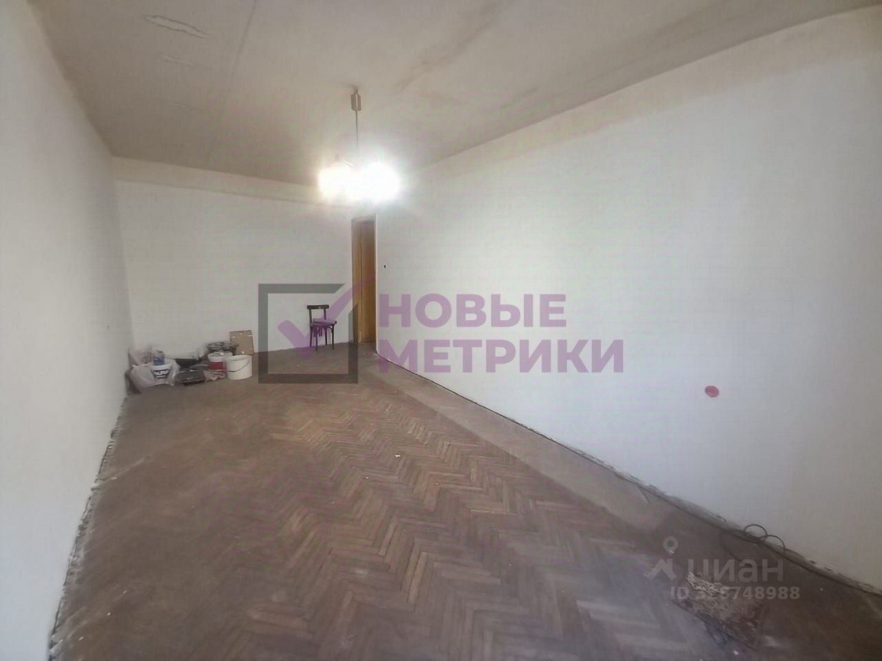 Продажа 3-комн квартиры на вторичном рынке 8-я Васильевского острова линия, 45/34