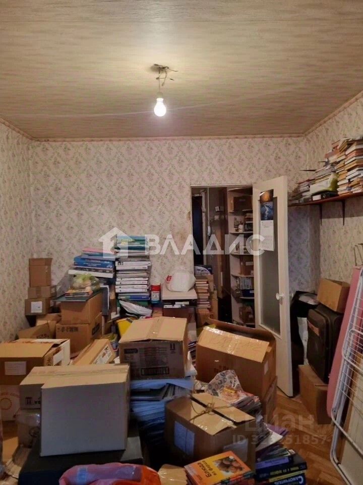 Продажа 2-комн квартиры на вторичном рынке Лобня, улица Чехова, 6