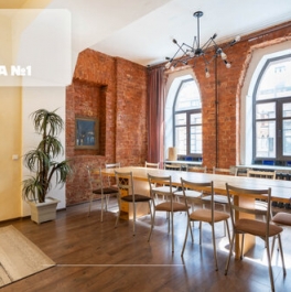 Продажа 2-комн квартиры на вторичном рынке Зеленина Б. ул,  д. 9