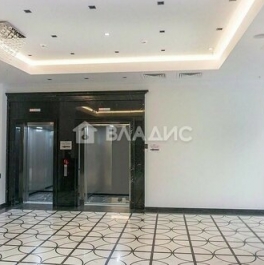 Продажа 2-комн квартиры на вторичном рынке Садовая Б. ул,  д. 5 к1