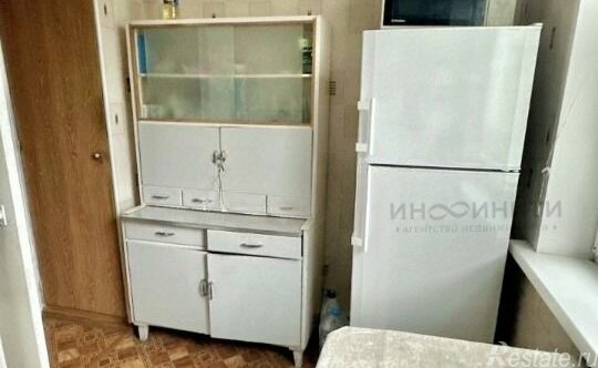 Продажа 2-комн квартиры на вторичном рынке Переяславская Б. ул,  д. 19