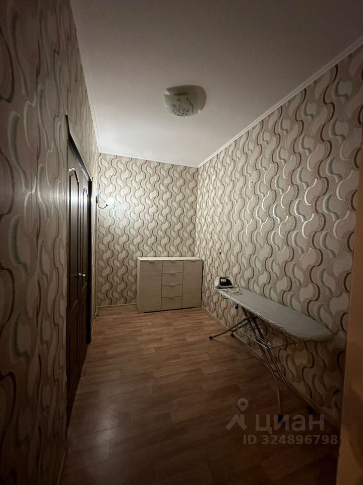 Продажа 1-комн квартиры на вторичном рынке Голубое пгт, улица Трехсвятская, 6