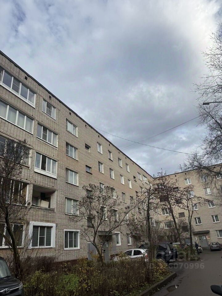 Продажа 3-комн квартиры на вторичном рынке Климовск мкр, улица Советская,  д. 3