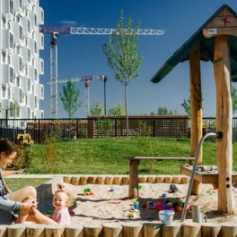 Продажа 2-комн квартиры на вторичном рынке Дальневосточный пр-кт,  д. 33 к1 с1