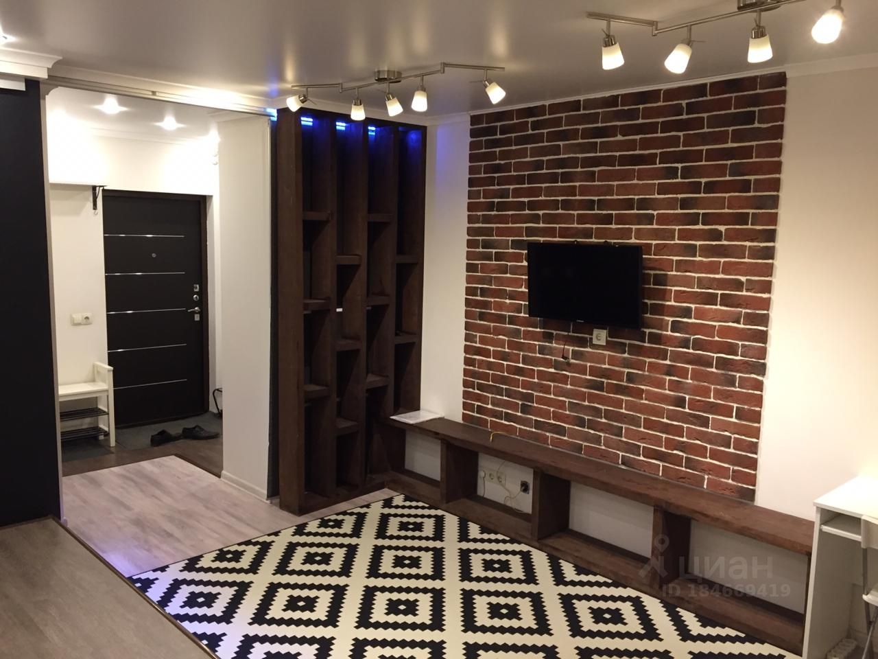 Аренда 1-комн квартиры на вторичном рынке Люберцы, Инициативная улица, 13