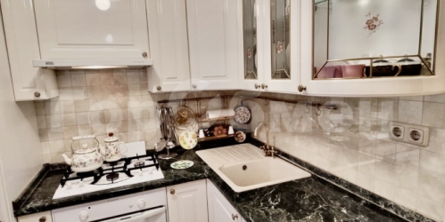 3-комн квартира улица Кухмистерова, 13