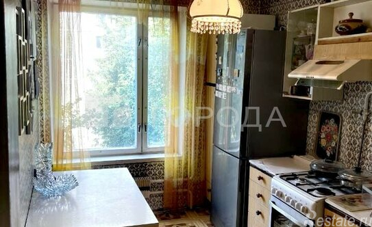 Продажа 3-комн квартиры на вторичном рынке Пулковская улица,  д. 19 к2