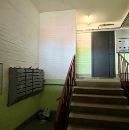 Продажа 3-комн квартиры на вторичном рынке Петергоф г, Ботаническая ул,  д. 6 к1