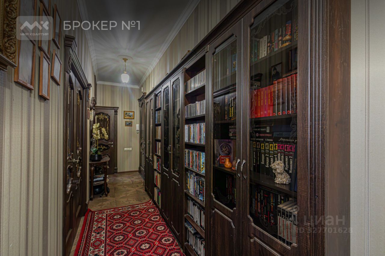 Продажа 3-комн квартиры на вторичном рынке Прилукская улица, 29