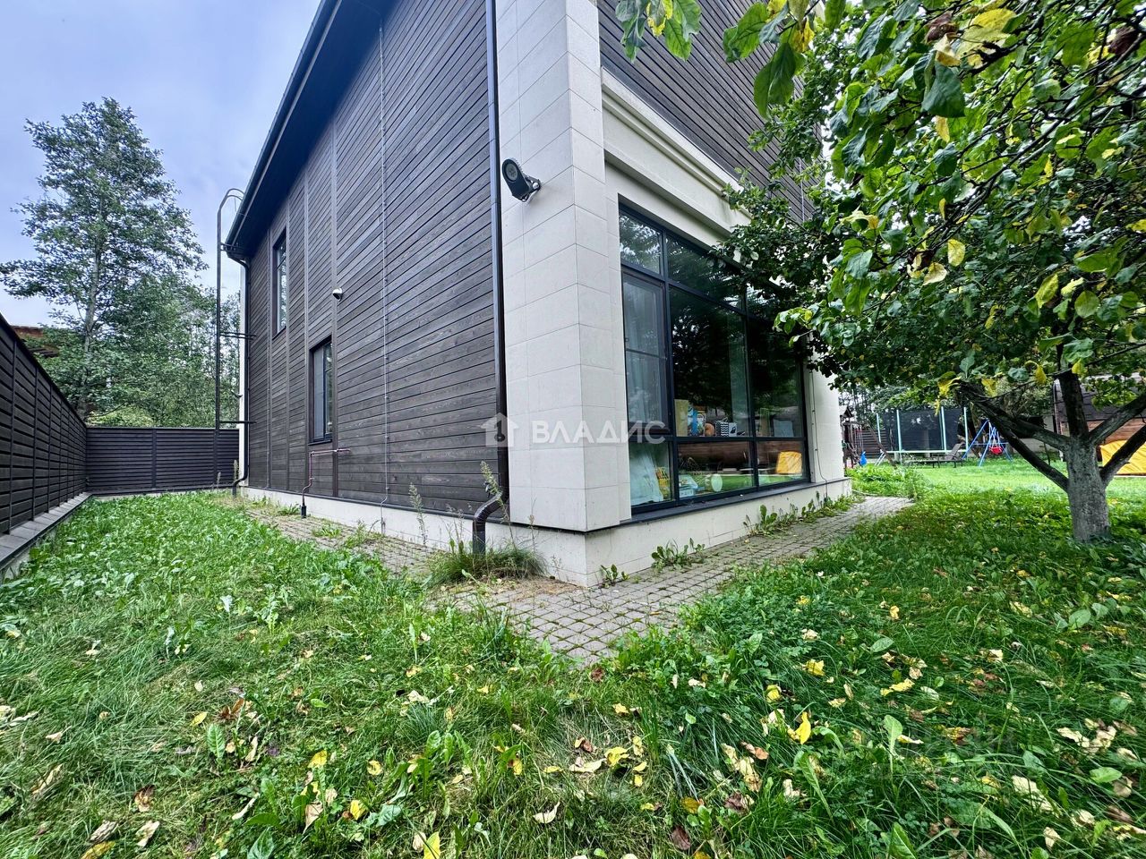 Продажа дома Соловьиная улица, 13к2