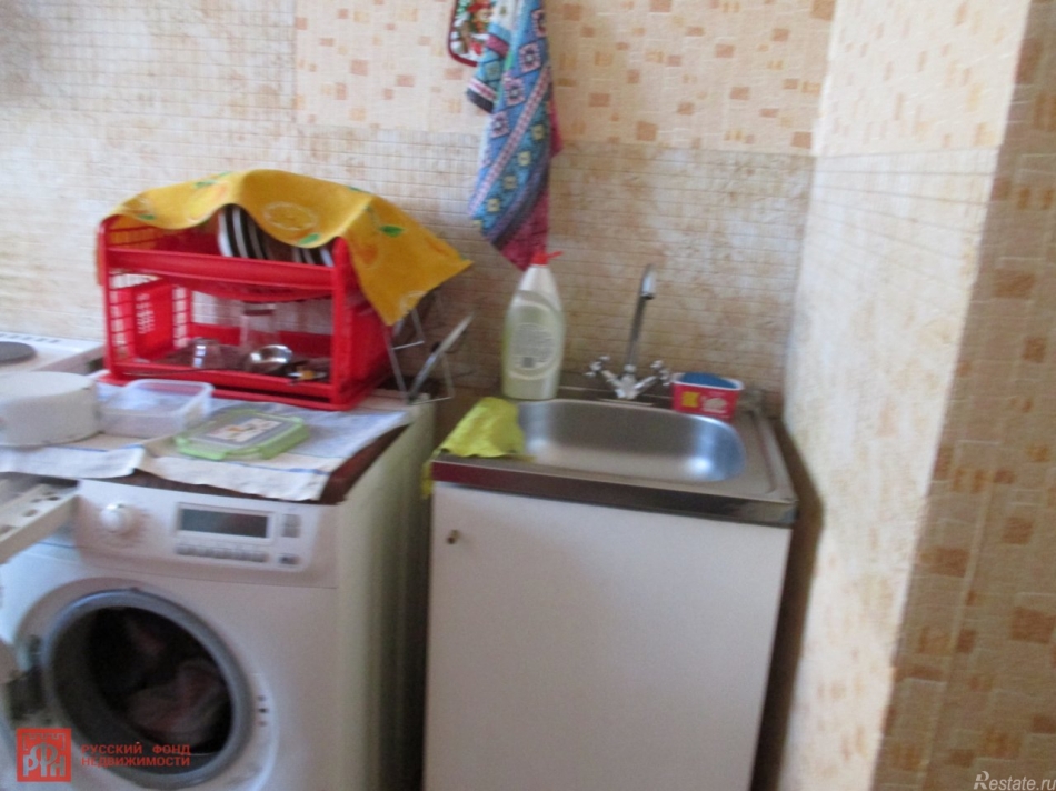 Продажа комнаты Красное Село г., Красногородская ул. ,  д. 13,  к. 1