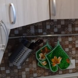 Продажа 2-комн квартиры на вторичном рынке пос. Новый Свет, 27