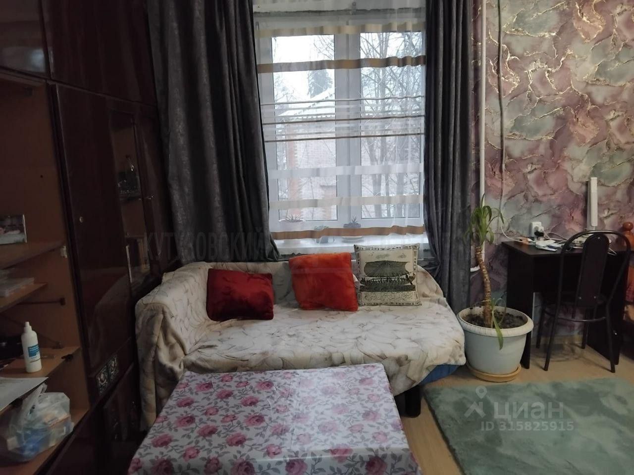 Продажа 2-комн квартиры на вторичном рынке пос. Истра, 18