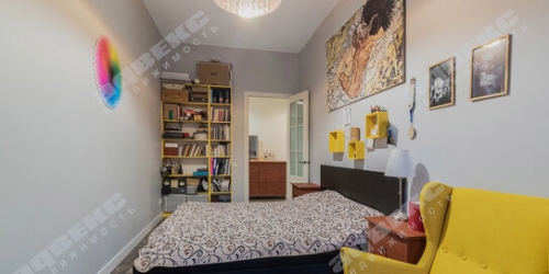 3-комн квартира Коломенская улица,  д. 15-17