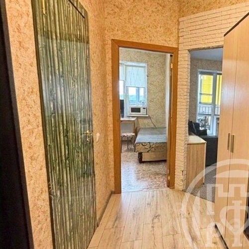 1-комн квартира Кировск, Набережная улица, 19