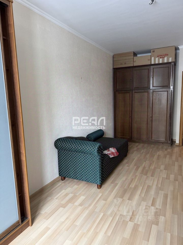 Продажа 2-комн квартиры на вторичном рынке Павловск, Звериницкая улица, 19