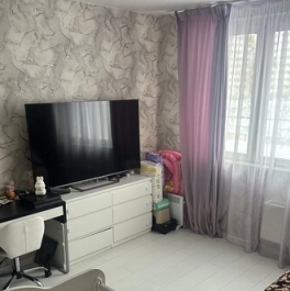 Продажа 1-комн квартиры на вторичном рынке Лосино-Петровский, улица Строителей,  д. 6