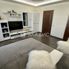 Продажа 1-комн квартиры на вторичном рынке ул Гурьянова,  д. 2,  к. 1