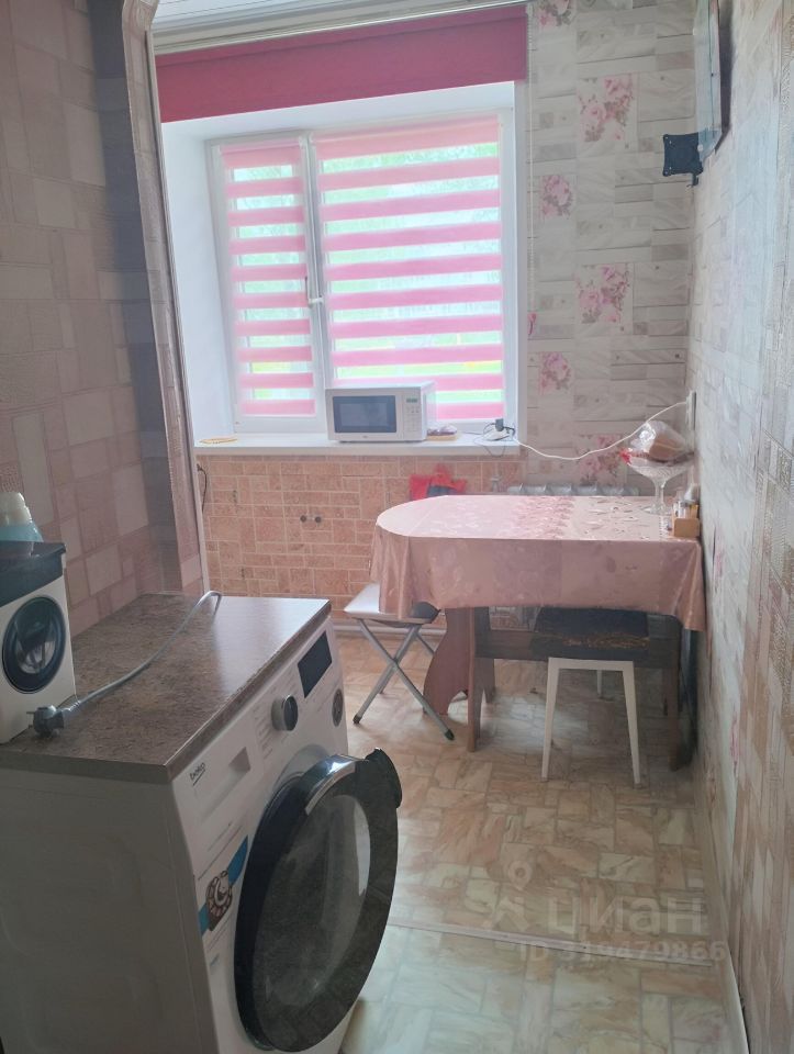 Продажа 2-комн квартиры на вторичном рынке д. Веселево, 3