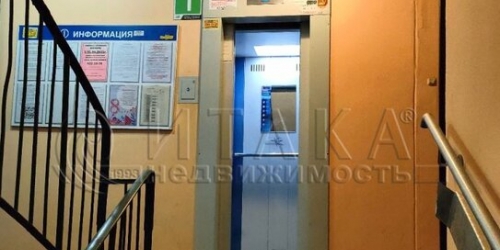 2-комн квартира улица Симонова,  д. 12/9