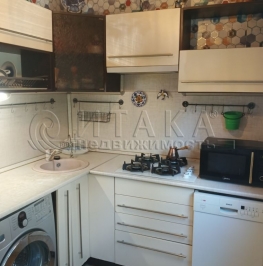 Продажа 3-комн квартиры на вторичном рынке Черкасова,  д. 6,  к. 2