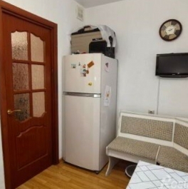 Продажа 3-комн квартиры на вторичном рынке Осенний бульвар