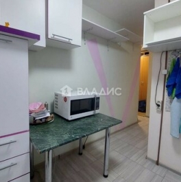 Продажа 2-комн квартиры на вторичном рынке улица Липовая Аллея,  д. 8