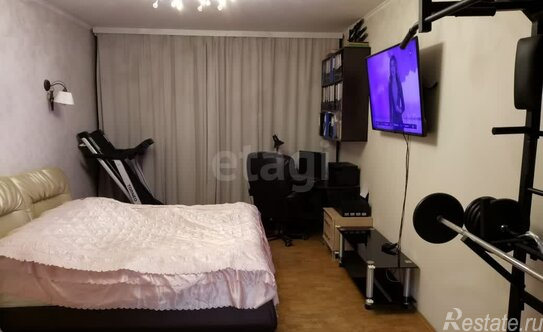 Продажа 2-комн квартиры на вторичном рынке улица Нахимова