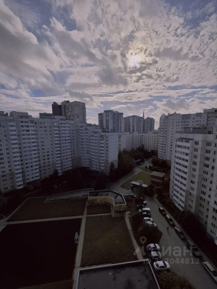 Продажа 1-комн квартиры на вторичном рынке Богатырский проспект, 58к1