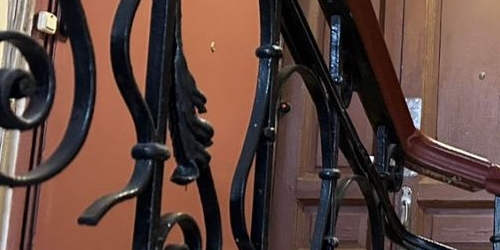 4-комн квартира улица Полозова, 11