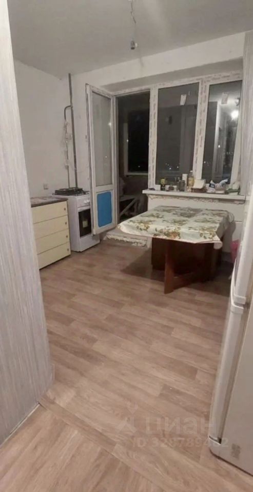 Продажа 2-комн квартиры на вторичном рынке пос. Быково, улица Спортивная, 3