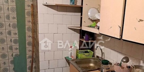 2-комн квартира улица Жака Дюкло,  д. 10