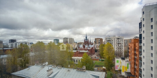 3-комн квартира улица Климашкина,  д. 17