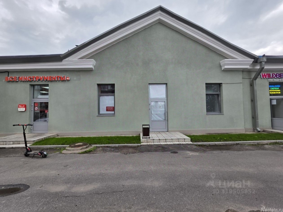 Аренда торгового помещения Садовая ул,  д. 17