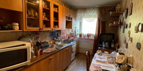 4-комн квартира Троицкий пр.,  д. 12